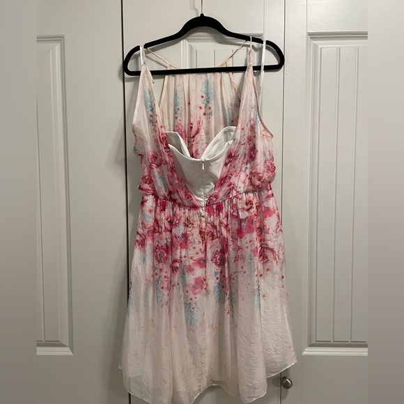 Ever New white and pink floral dress size 10 - Picture 2 of 3